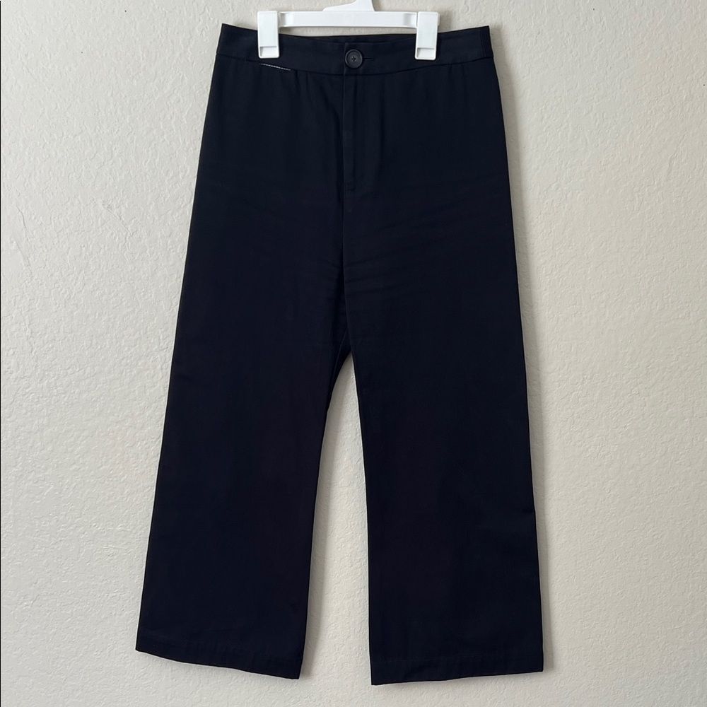 Like New! Sea New York Black Straight Leg Ankle Pants In Size 6